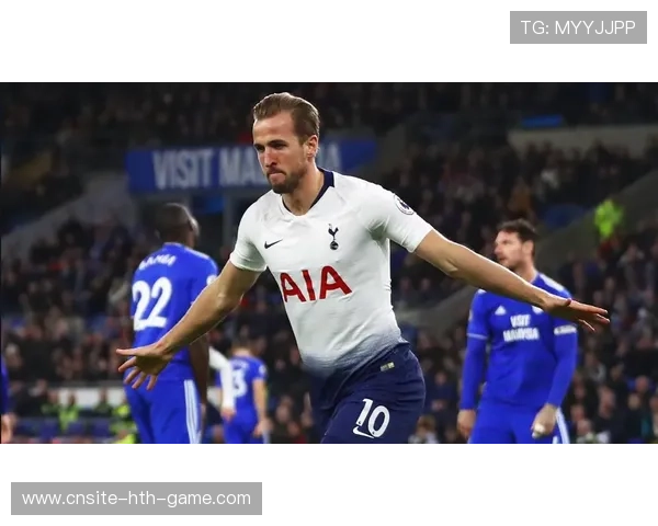 范德文被传转投利物浦,热刺拒绝开启谈判,范德法特热刺时期